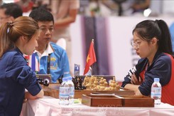 Việt Nam có HCV đầu tiên ở SEA Games 32: Tự hào cờ ốc