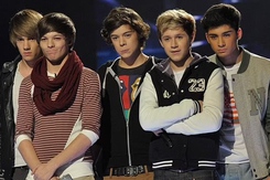 One Direction lại làm dấy lên hy vọng tái hợp