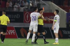 Hà Nội FC chưa sẵn sàng thiếu Văn Quyết