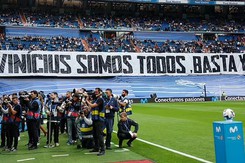 Tin nóng bóng đá sáng 25/5: CĐV Real Madrid hô vang tên Vinicius, Ten Hag từ chối Neymar