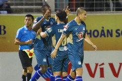 HLV Kiatisuk: “HAGL đá sân khách chỉ mong hòa’