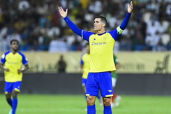 Ronaldo trắng tay ở Ả rập Xê út, ngậm ngùi nhìn đối thủ lên ngôi vô địch