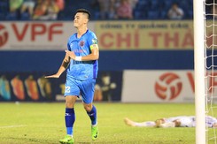 Tiến Linh, Văn Tùng cùng ghi điểm với ông Troussier