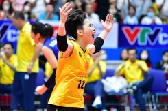 Libero ‘tomboy’ Khánh Đang quê Long An, nhỏ nhưng có võ, truyền lửa cho ĐT bóng chuyền Việt Nam