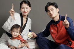 Cặp VĐV đặc biệt của thể thao Việt Nam, chồng giành HCV điền kinh nhờ vợ có... đai đen Taekwondo