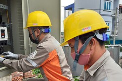 Giá điện tăng 3% từ hôm nay 4/5