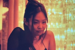The Idol: Chuyện gì đang xảy ra với diễn xuất của Jennie vậy?