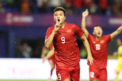 HLV Troussier gút danh sách: Văn Tùng nổi hơn cả Công Phượng, Tiến Linh