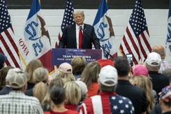 Ông Donald Trump dẫn đầu cuộc đua giành đề cử của đảng Cộng hòa tranh cử Tổng thống