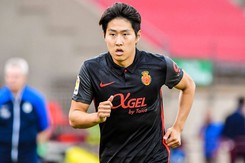PSG bất ngờ chiêu mộ ngôi sao Hàn Quốc từng giành quả bóng vàng U20 World Cup