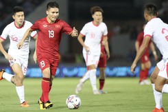 Điểm nhấn Việt Nam 1-0 Hong Kong: Công cùn thủ kém, đáng lo quá ông Troussier!