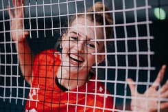 Chủ công giúp ĐT bóng chuyền Đức thắng Thái Lan đẹp tựa thiên thần, sở hữu góc nghiêng thần thánh