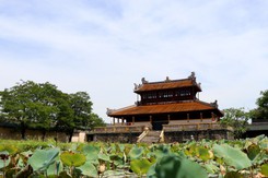 Quần thể Di tích Cố đô Huế: Di sản văn hóa thế giới đầu tiên của Việt Nam