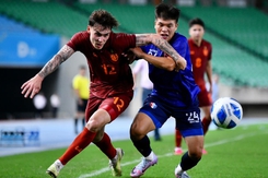 Thái Lan hoà đối thủ kém 42 bậc FIFA, HLV Troussier được động viên