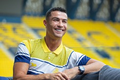 Tin nóng bóng đá sáng 2/6: Ronaldo lên tiếng, làm rõ tương lai