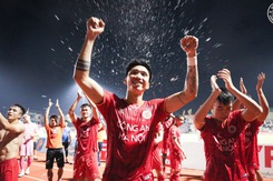 TRỰC TIẾP bóng đá CAHN vs Hà Tĩnh 19h15 hôm nay, FPT Play trực tiếp V-League 