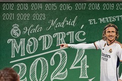Modric từ chối đề nghị khủng để gia hạn với Real Madrid, là Quả bóng Vàng duy nhất trụ lại châu Âu