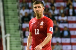 CLB Hà Nội chiêu mộ đội trưởng tuyển Kyrgyzstan, V League nhộn nhịp ngày cuối chuyển nhượng