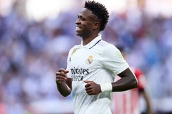 Real Madrid giữ chân Vinicius Junior bằng hợp đồng đặc biệt, ngầm ‘cảnh báo’ Mbappe