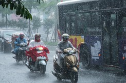 Thời tiết 3/6: Bắc Bộ và Trung Bộ nắng gay gắt, các khu vực chiều tối và đêm có mưa dông