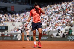 Djokovic lên tiếng sau khi bị khán giả la ó ở Roland Garros