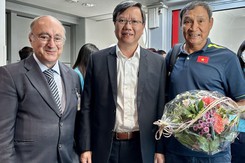Tuyển nữ Việt Nam sắp đối đầu ‘chị đại’, Huỳnh Như có mặt sau chuyến đi chớp nhoáng từ Lank FC