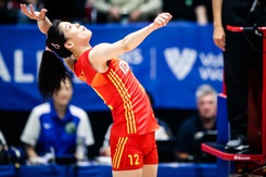 Ngôi sao bóng chuyền Trung Quốc ghi nhiều điểm nhất ở vòng 1 Nations League có hồ sơ siêu khủng