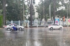 Bắc Bộ hạ nhiệt sau mưa rào và dông 