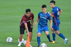 Quang Hải hòa nhập nhanh, tân binh Việt kiều gây chú ý
