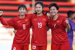 Tới World Cup, Kim Thanh, Huỳnh Như và Thanh Nhã đi tìm sự thừa nhận