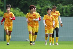 HLV Mai Đức Chung chốt danh sách dự World Cup, tuyển nữ Việt Nam háo hức chờ lên đường