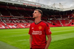 Mason Mount vừa gia nhập MU, chưa tập buổi nào đã khiến một đồng đội bực mình