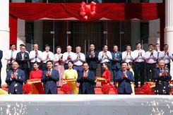 Xây dựng Nhà hát Hồ Gươm là một thiết chế văn hóa, đáp ứng nhu cầu thụ hưởng của nhân dân