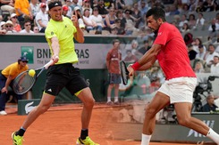 Lịch thi đấu Roland Garros hôm nay 4/6: Sinner gặp hiện tượng Kazakhstan, Djokovic đại chiến Zverev