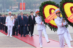 Lãnh đạo Đảng, Nhà nước viếng Chủ tịch Hồ Chí Minh nhân kỷ niệm 96 năm Ngày thành lập Đảng