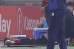 Thái Sơn chấn thương và hồi chuông cảnh báo cho cầu thủ trẻ