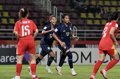 Thắng đậm U20 nữ Việt Nam, chủ nhà Thái Lan chính thức vào tứ kết giải châu Á