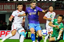 CĐV Hải Phòng hô vang tên Đình Triệu trong ngày Hà Nội FC 'tự bắn vào chân' mình