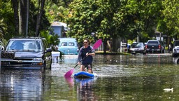 Mỹ: Ban bố tình trạng khẩn cấp tại New York do ngập lụt nghiêm trọng