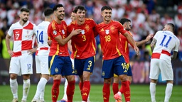 Thắng dễ Croatia, Tây Ban Nha xứng danh anh cả ở bảng 'tử thần'
