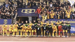 SLNA đánh bại Bình Dương vào phút chót, có chiến thắng đầu tiên ở V-League mùa này