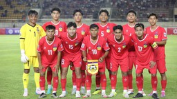 Lào triệu tập cầu thủ trẻ gốc Việt và ngôi sao ở Thai League đấu Malaysia