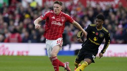 Lý do MU và Liverpool tranh giành Elliot Anderson