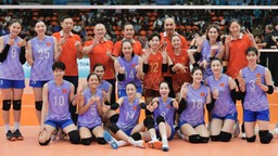 Bóng chuyền nữ Việt Nam công phá, soán ngôi Thái Lan?