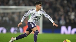 Cafe đầu tuần: Ai dạy nổi MU chiến đấu?