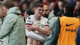 Chelsea chi nhiều, thu chẳng bao nhiêu