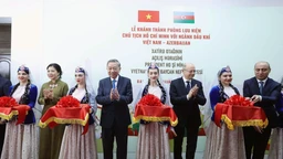 Tổng Bí thư dự Lễ khánh thành Phòng lưu niệm "Chủ tịch Hồ Chí Minh với ngành dầu khí Việt Nam - Azerbaijan"