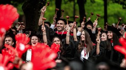 Bộ Ngoại giao Mỹ tiếp tục xử lý thị thực cho sinh viên Harvard