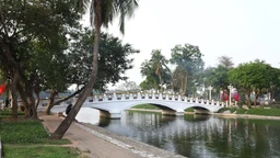 Khi công viên 'lên tiếng' giữa mùa nắng hè