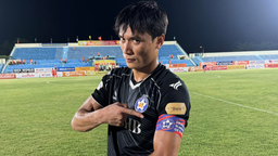 Bùi Tiến Dũng háo hức đấu Công Phượng, sẵn sàng đá luân lưu trận play-off